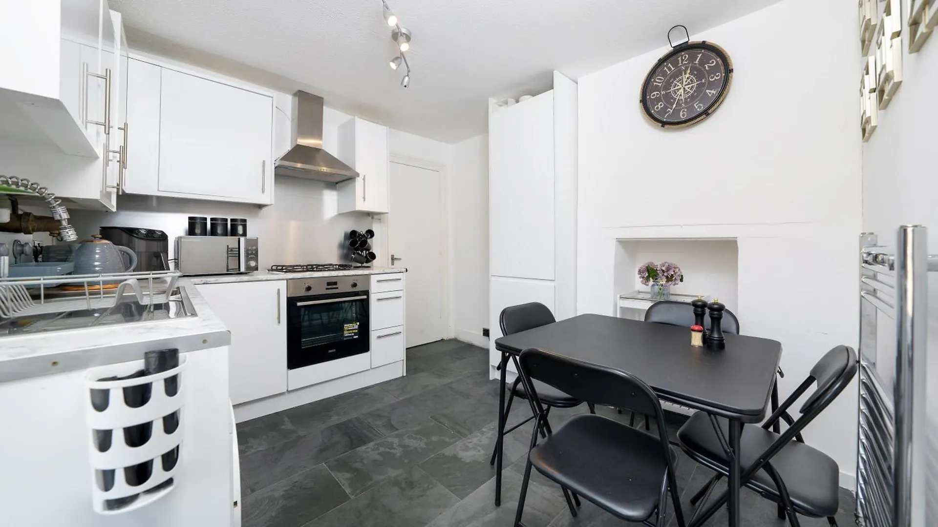 Stylish And Newly Renovated Flat In Hackney Apartment London